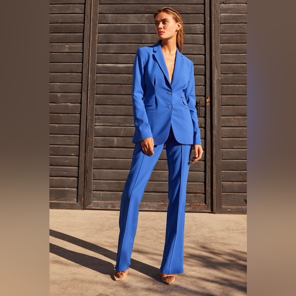 Dynamite Helena Flared Hi Waist Sapphire Blue Pants Size 4 NWT Brand New - Picture 11 of 12